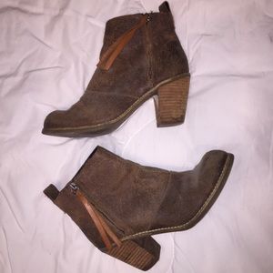 dolce vita lana bootie